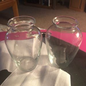 NWOT-2 Cute Smaller Vases-Identical-Clear Glass